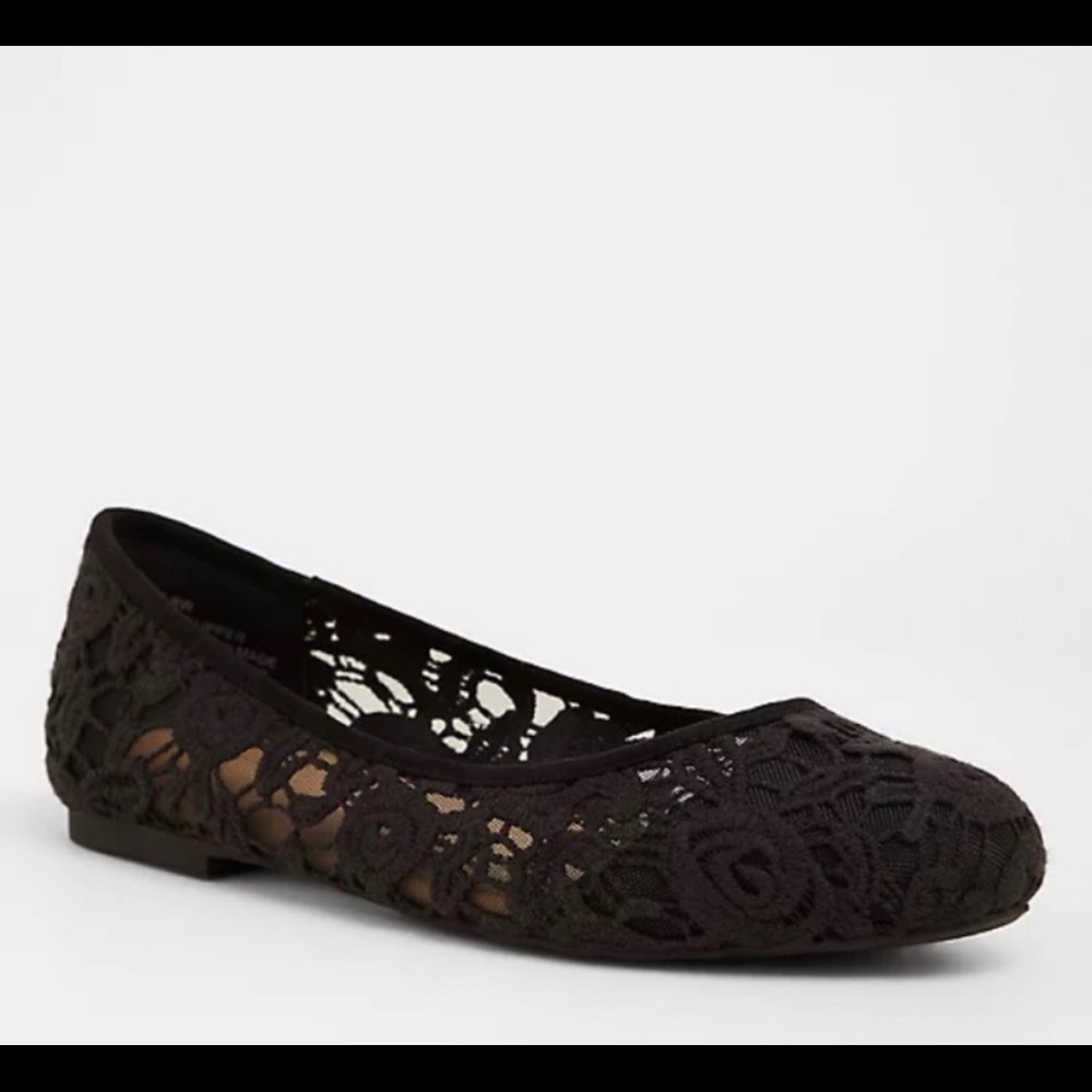 Torrid Lace Flats